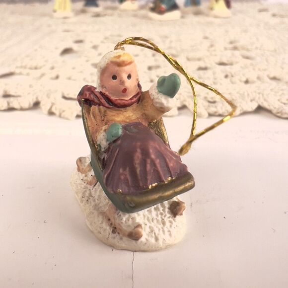 Set Of 8 Vtg Mini Ornaments‎ Victorian Christmas Hand Painted Santa Kids Sled’n - Picture 9 of 13